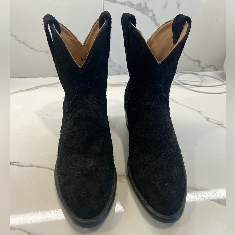Suede Lucy Tecovas